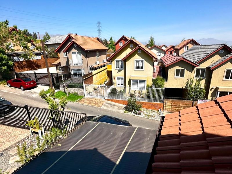 Casas en Puente Alto | Casa Condominio Sta María Peñon 4 Dorm 3 Baños Piscina y Quincho